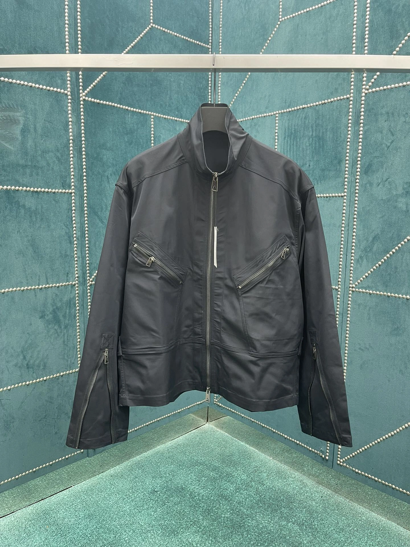 wg.luxury-- V595t1 item:D-F443J2513